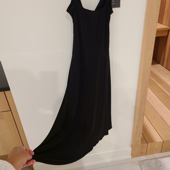 Beatiful black dress - Picture 6 of 13